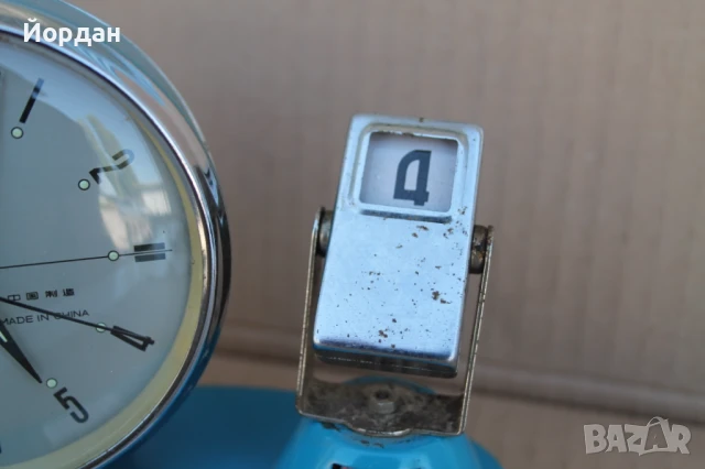 Стар Китайски будилник с органайзер, снимка 4 - Антикварни и старинни предмети - 50798809