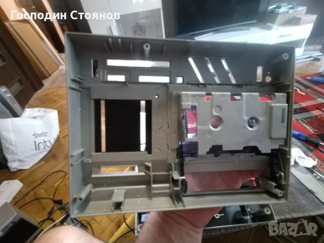 SONY CFS 3000S , снимка 10 - Радиокасетофони, транзистори - 51388566