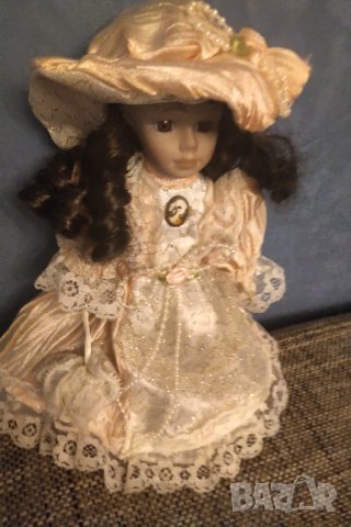 Порцеланова кукла разпродажба , снимка 7 - Колекции - 34282775