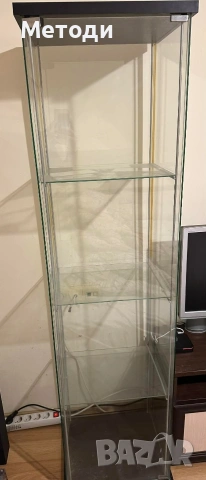 стъклена витрина 