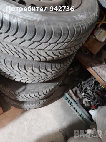  Четири зимни гуми с джанти и тасове, снимка 3 - Гуми и джанти - 40275692