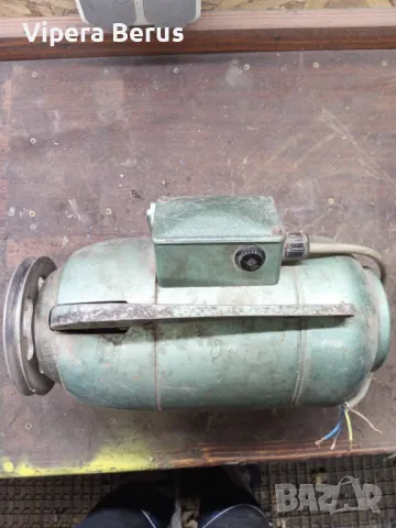 Трифазен двигател за шевна машина, снимка 3 - Електродвигатели - 50061601