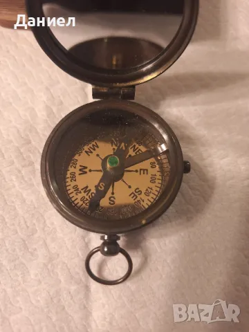 Компас от бронз с ретро дизайн в дървена кутия , снимка 6 - Подаръци за жени - 48837492