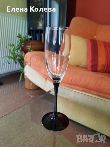 Чаши за шампанско, снимка 5 - Чаши - 17315854