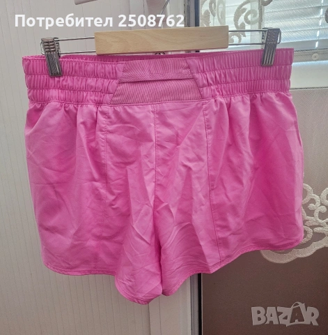 Nike оригинални панталонки , снимка 5 - Къси панталони и бермуди - 53711573