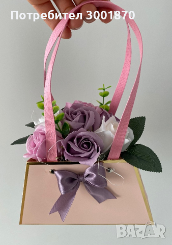 Аранжирани сапунени рози в кутии 8 март-Свети Валентин подарък цветя, снимка 4 - Изкуствени цветя - 44247040