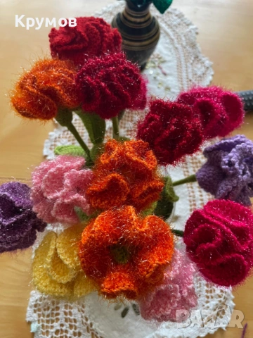 Плетени цветя на мама ръчно на 1 кука роза лилиум лале