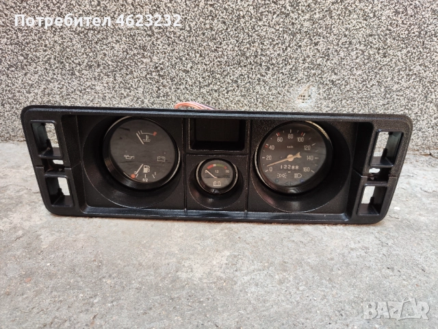 Десен стоп и километраж ВАЗ 2104, снимка 11 - Части - 52566276