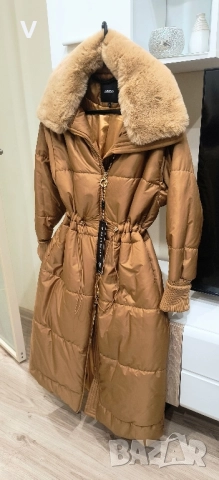 Късо дамско кафяво велурено яке Sinsay кафяви обувки 38 ортопедична стелка , снимка 4 - Якета - 52614638