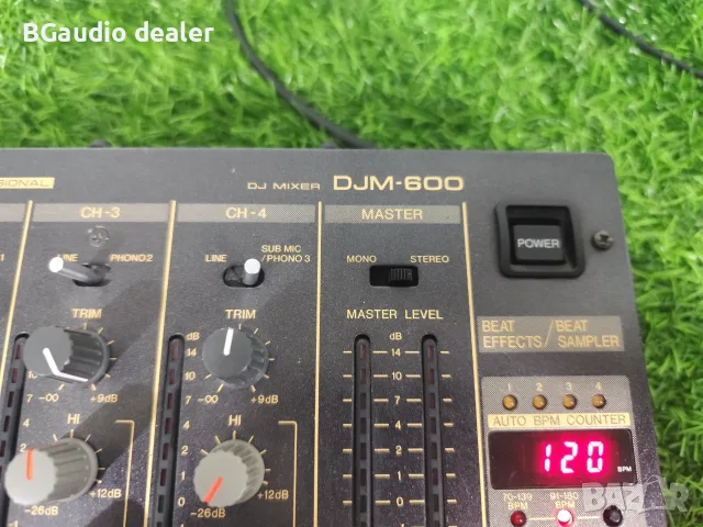 Pioneer DJM-600 – професионален 4-канален DJ пулт, снимка 4 - Ресийвъри, усилватели, смесителни пултове - 55791310