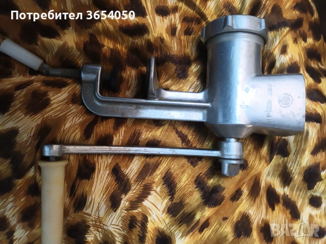 Нова машинка за месо ползвана веднъж