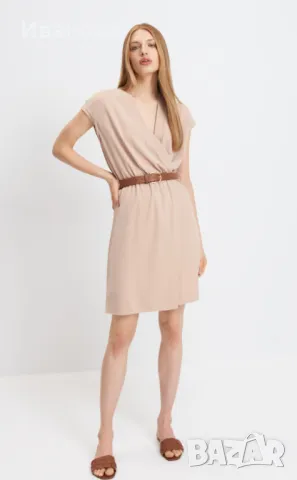 MOHITO Eлегантна рокля с кожен колан, снимка 2 - Рокли - 50054261