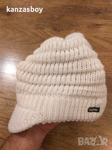 eisbär hats - страхотна зимна шапка 100% оригинал отлично състояние универсален размер, снимка 2 - Шапки - 48118872