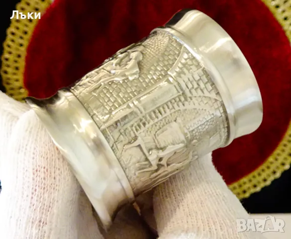 Чаши от калай с релефни картини Сватба. , снимка 6 - Антикварни и старинни предмети - 48176253