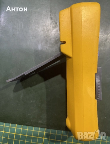 Мултимер FLUKE 117 true rms volt alert, снимка 4 - Друга електроника - 45385884