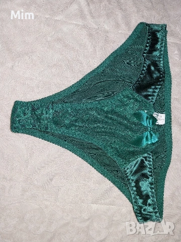 L Сатенени бикини в черно/ червено и маслено зелено , снимка 10 - Бельо - 53207811
