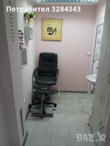 Маникюристка- Педикюристка, снимка 6 - Маникюристки - 53586802