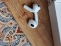 Безжични слушалки от марката Apple, модел Airpods., снимка 3