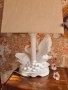 Настолна порцеланова лампа с лебеди, снимка 3