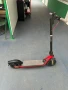  ЦЯЛА ЗА ЧАСТИ тротинетка SEGWAY 2603 scooter ДО 25 КМ/Ч, MILEAGE ДО 40 КМ цена  200 лв или 102,23 е, снимка 1