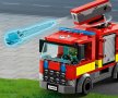 LEGO® City Fire 60320 - Пожарникарска станция, снимка 12