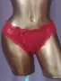 Victoria'S Secret M Червена дантелена бикина с отворено дъно, снимка 1