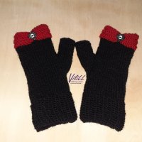 Дамски ръкавици в червено и черно вариант 2, снимка 1 - Ръкавици - 38979445