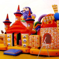Надуваеми батути/ Inflatable bouncy house, снимка 1 - Надуваеми играчки - 39624494