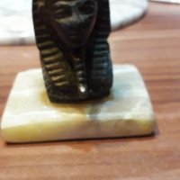 Тутанкамон-бронзова статуетка, снимка 4 - Антикварни и старинни предмети - 35971480