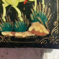 Стара руска лакова кутийка кутия папие маше ръчно рисувана, снимка 2 - Антикварни и старинни предмети - 38761816