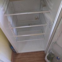 Хладилник-Electrolux-за части, снимка 3 - Хладилници - 40895410