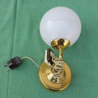 Стара стенна лампа месинг и стъкло, снимка 2 - Лампи за стена - 36107351