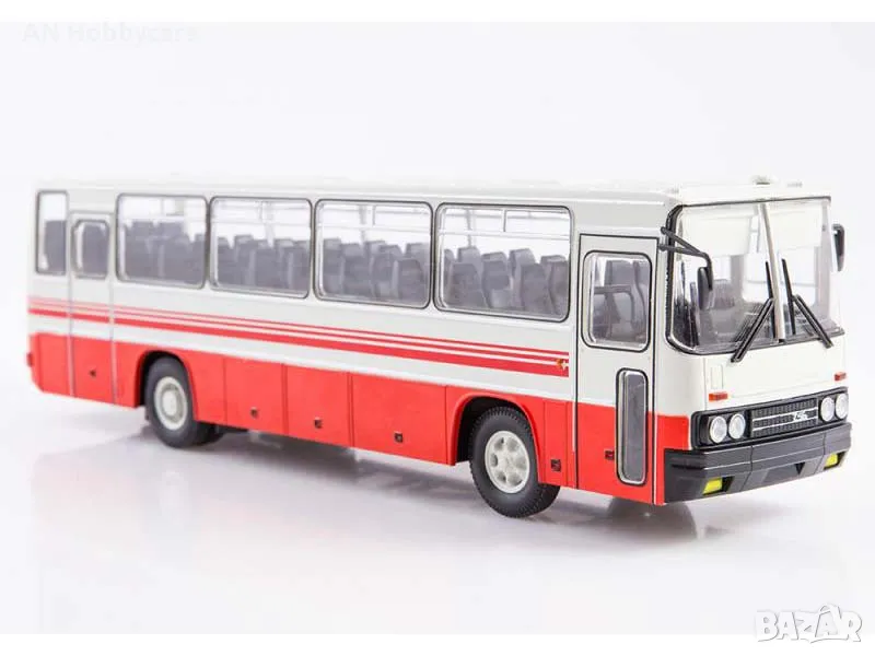 Ikarus 256 bus coach (red-white) 1:43 SOVIET BUS, снимка 1