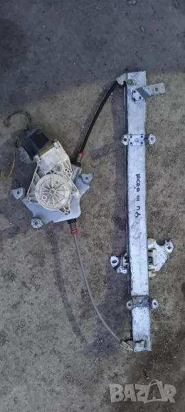 Стъклоповдигач Nissan Micra III, снимка 1