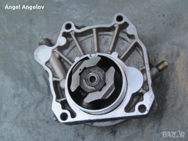 Вакуум помпа 72902303005 Opel VECTRA C Astra H INSIGNIA 1,9 2,0 CDTI 55205446, снимка 1