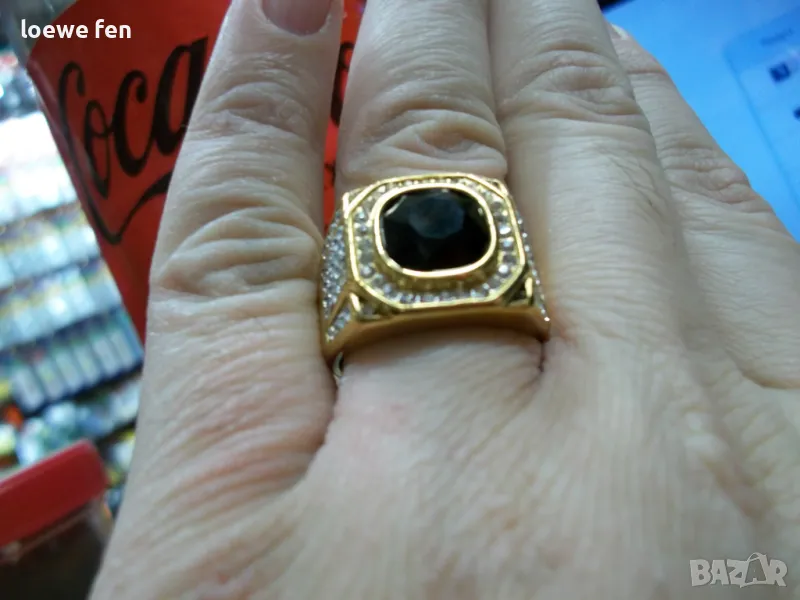 Изключително красив мъжки пръстен неръждаема стомана 316L с черен камък златен златист цвят !, снимка 1