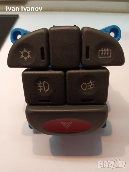 Бутони, копчета, за Lancia Y 95-03г. за централната конзола 735275135, снимка 1