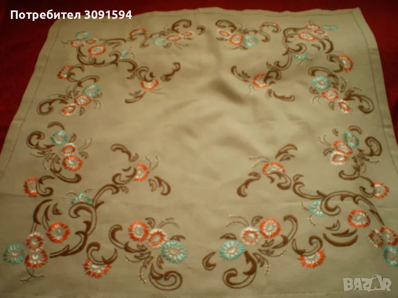 Винтидж ленена ретро покривка за маса с бродирани  цветя, снимка 1