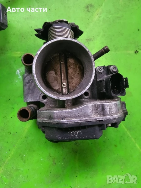 Audi A4 1997 1.8/дроселова клапа/058133063/408237/210/001, снимка 1