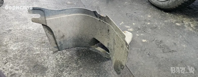 Десен подкалник за Фолксваген голф 5 , снимка 1