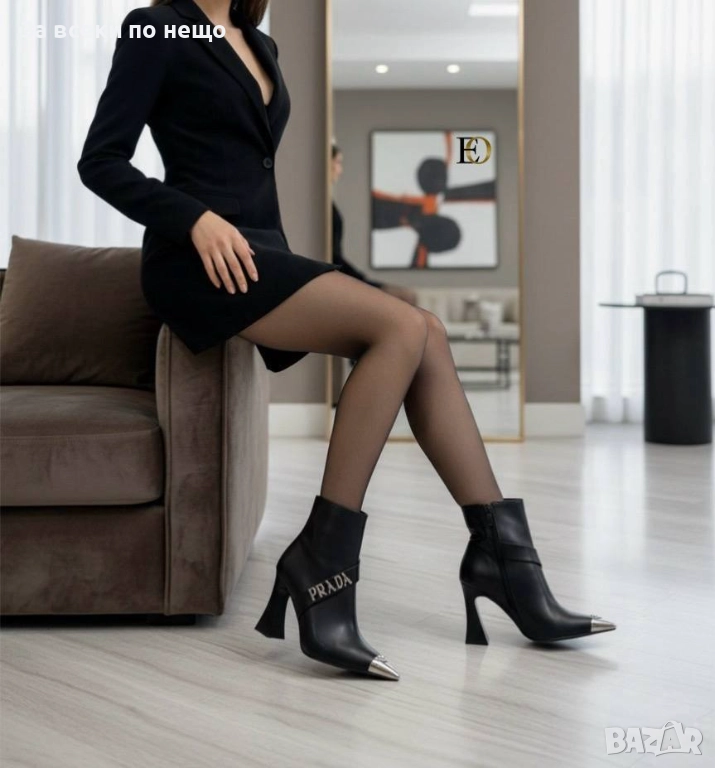 Prada Дамски Черни Кожени Боти С Ток И Метален Детайл Прада Код SK133, снимка 1