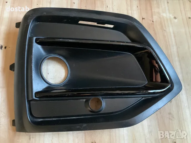 Решетка в бронята за Audi Q5