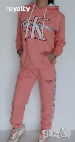 Calvin Klein дамски комплекти Различни цветове , снимка 3 - Спортни екипи - 51726143