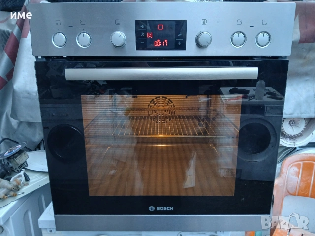 Фурна за вграждане със керамичен плот Bosch 