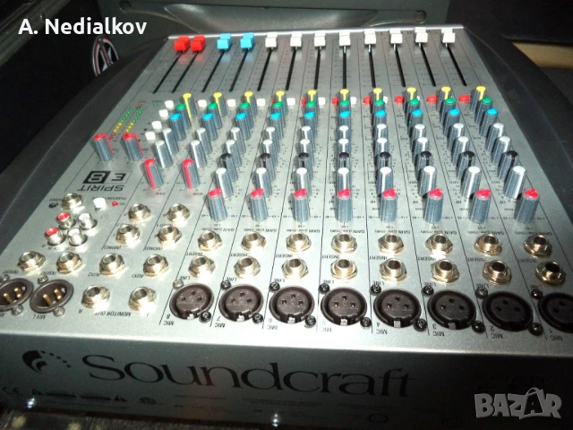 Soundcraft Spirit E8 audiomixer, снимка 3 - Други - 50867071