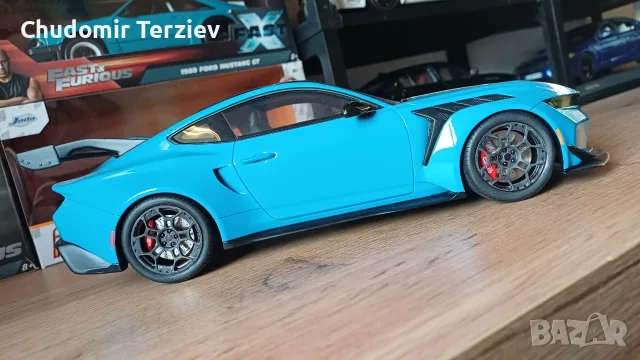 Мащабни модели коли 1:18 / Norev Porsche Cayenne / GT-Spirit Ford Mustang GTD, снимка 11 - Колекции - 56066847