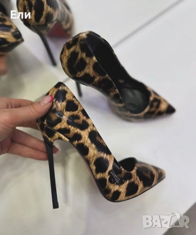 Тигрови обувки 36 номер нови