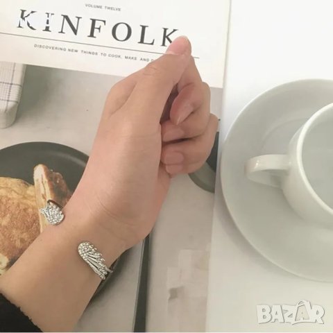 твърда отворена гривна със крила крило сребриста дамска / детска, снимка 2 - Гривни - 41541670