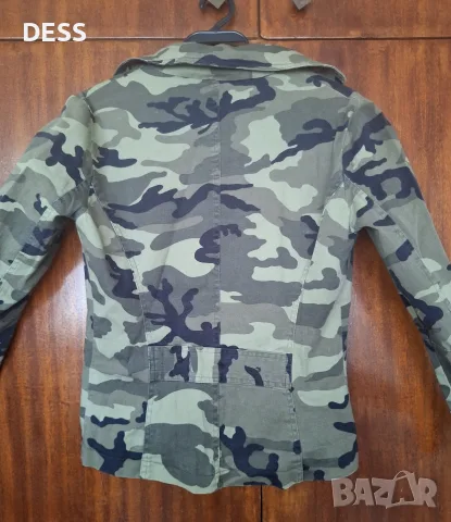 Дамско оригинално сако ONLY- Камуфлаж, снимка 2 - Сака - 56132009