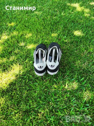 Маратонки Adidas, снимка 3 - Маратонки - 41432149